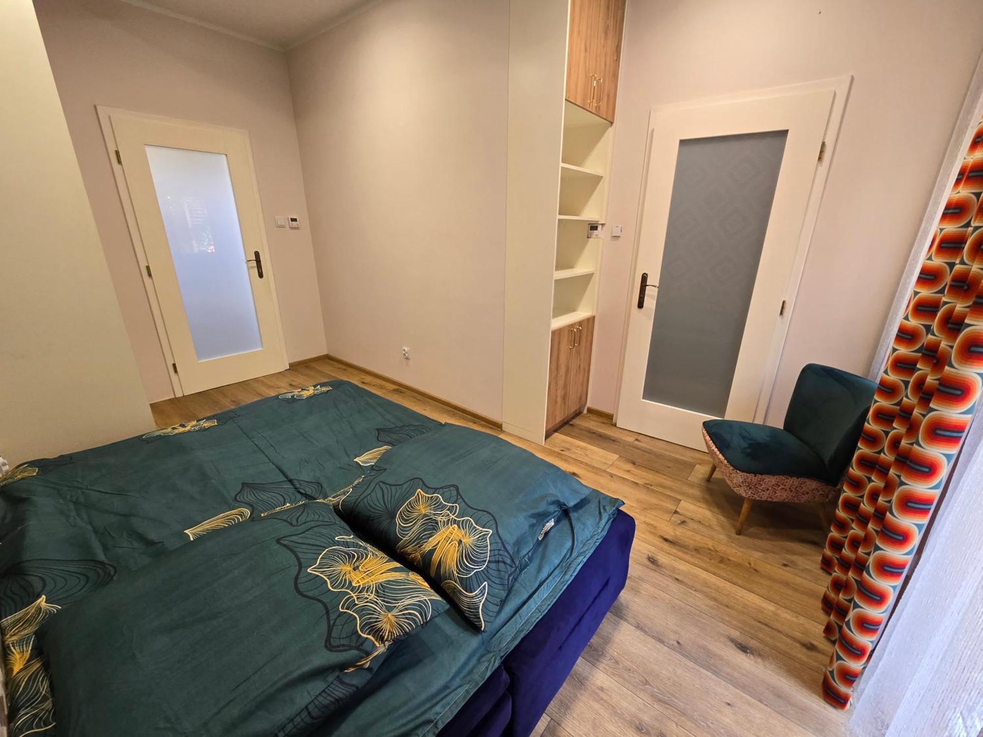Dzialkowa Apartamento Legnica Exterior foto